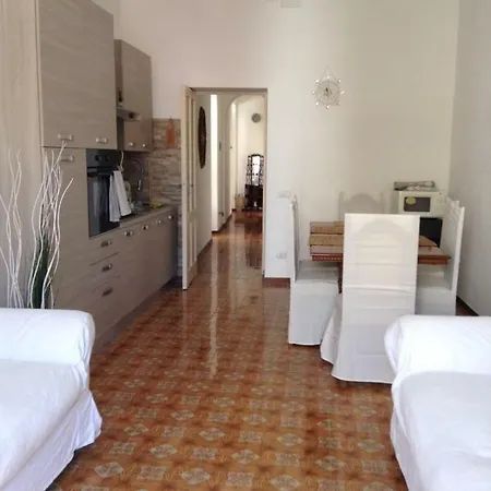 Apartment Casa Vacanza *